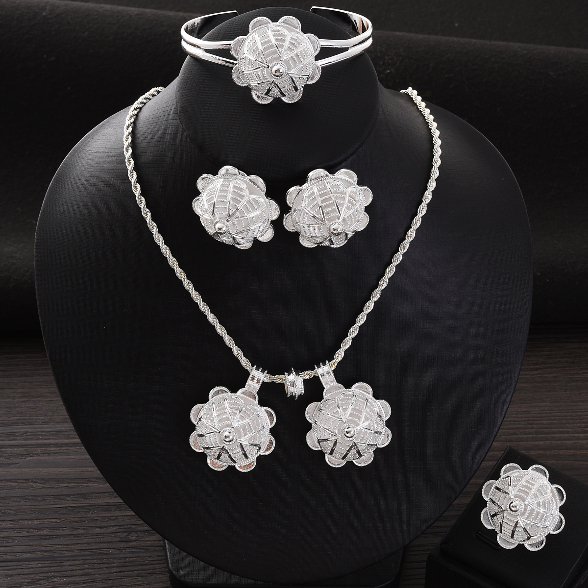 Africa Silver Color Jewelry Ac - مراجعة Men'S Accessories Dubai وسعره