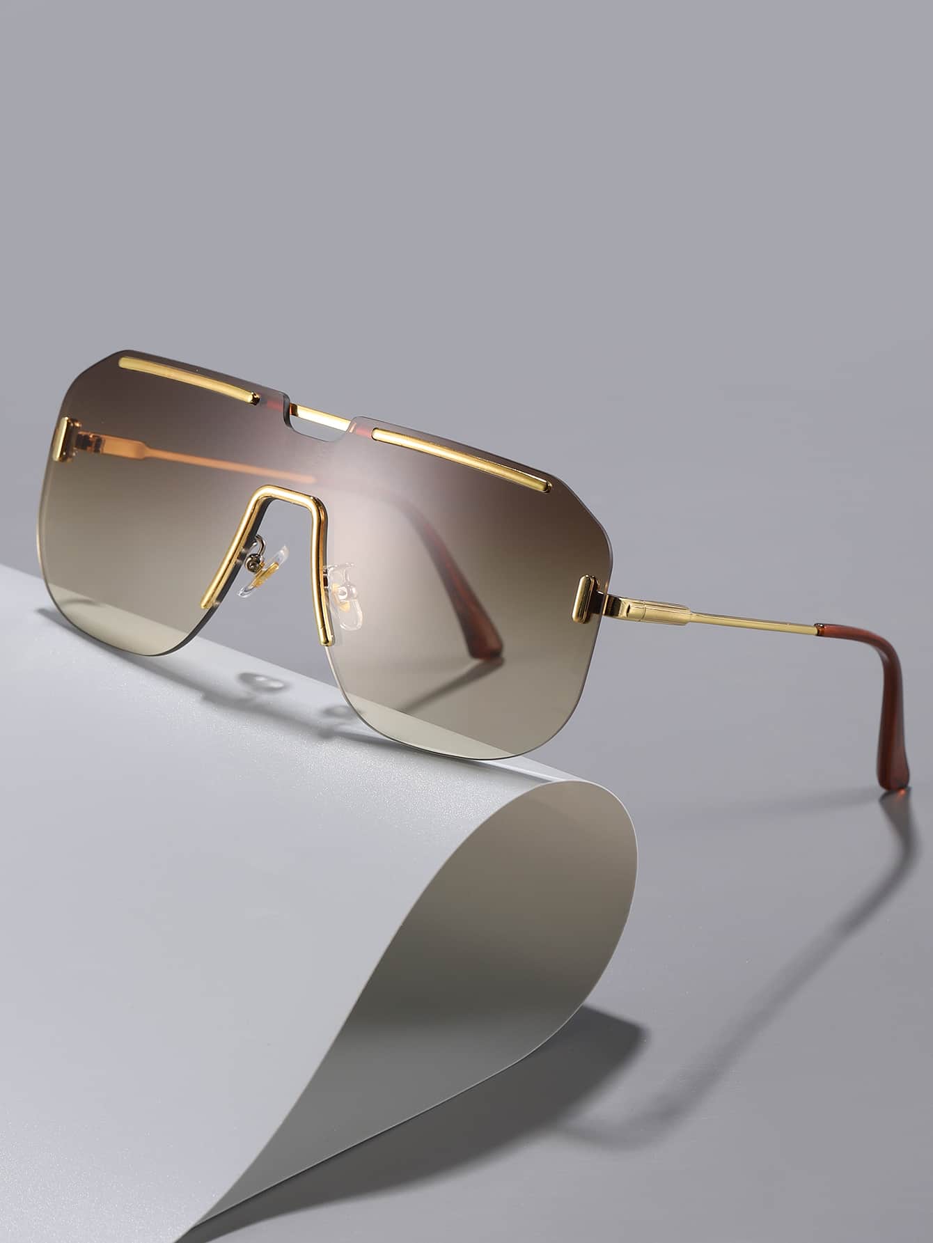 Oversized Men's Frameless Meta - مراجعة Men Accessories Look وسعره