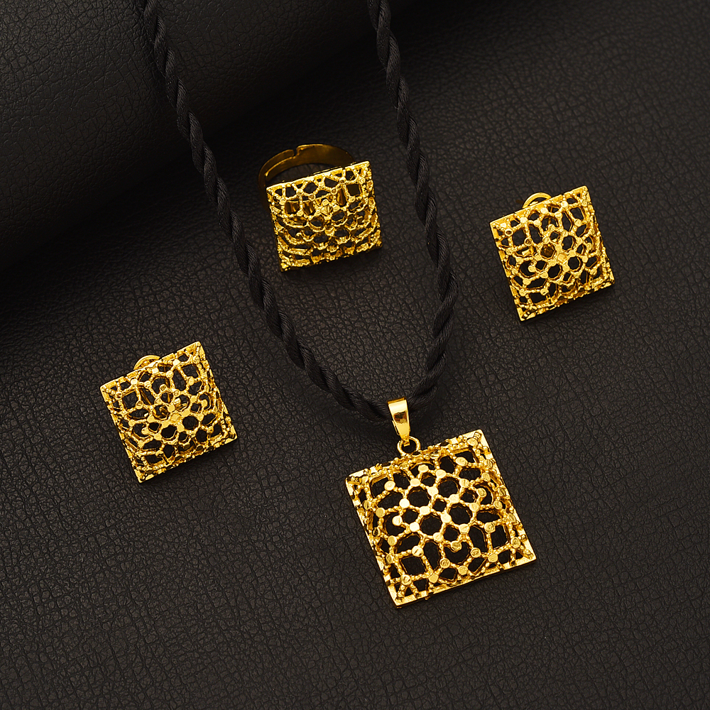Fashion Square Gold Color Jewe - مراجعة Men'S Accessories Dubai وسعره