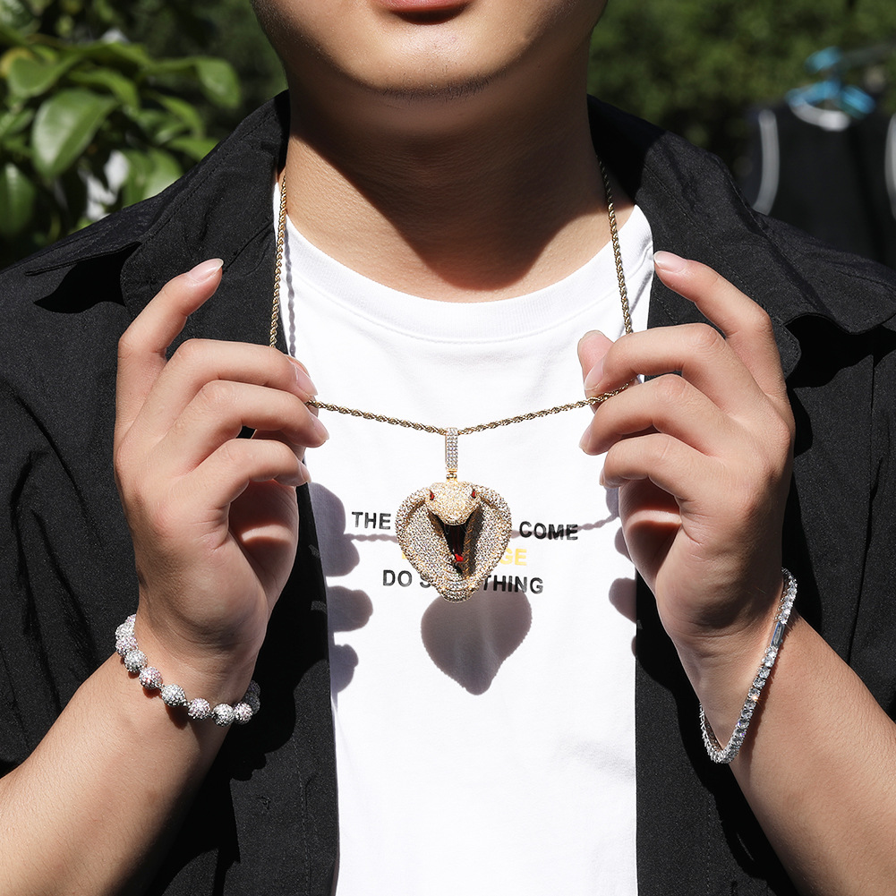 New Cobra Hip Hop Pendant for  - مراجعة Men Accessories Singapore وسعره