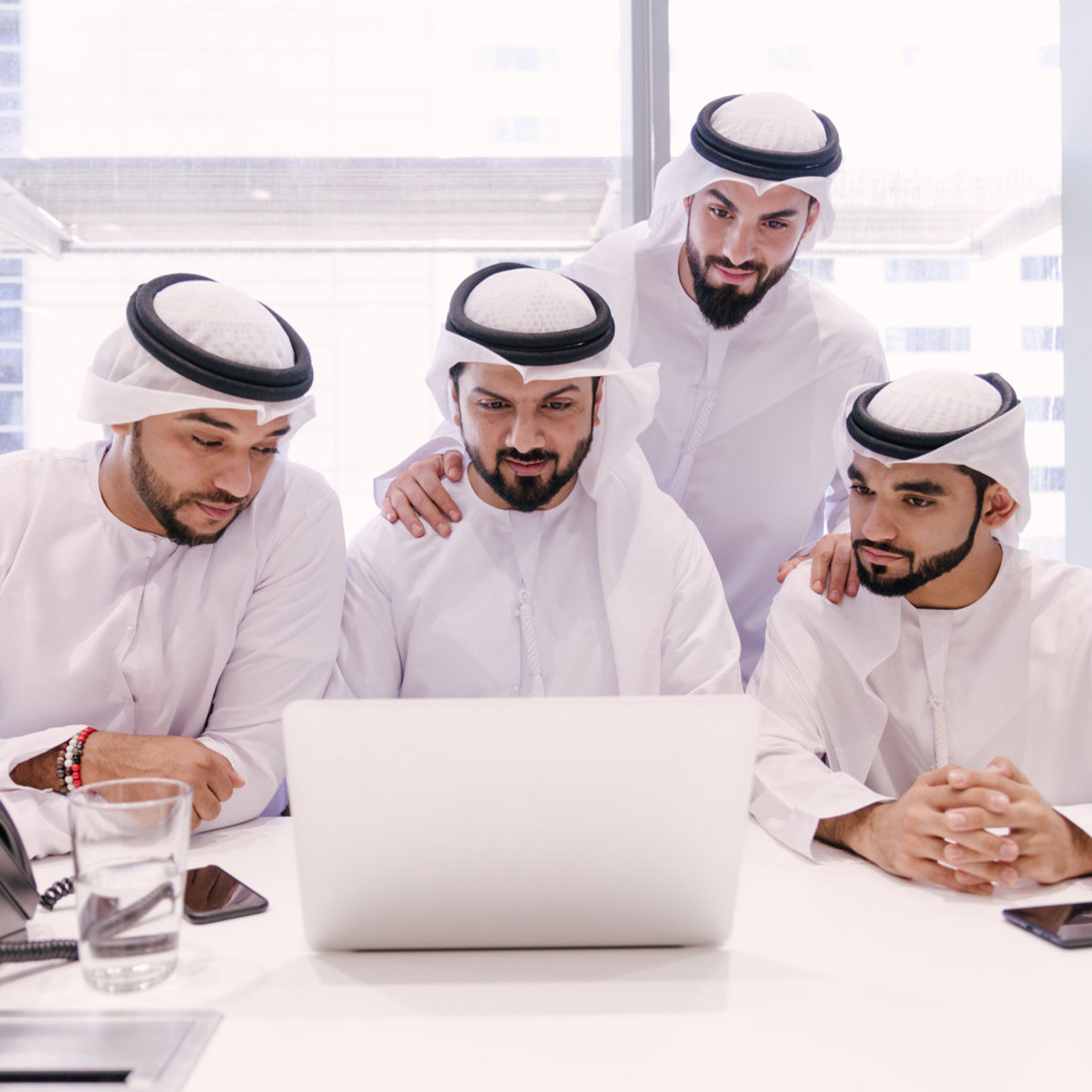 Arab Shemagh Headband for Men  - مراجعة Men'S Accessories Dubai وسعره