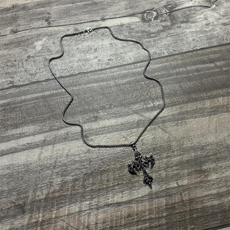 Hip Hop Flame Cross Pendant Ne - مراجعة Men'S Minimalist Accessories وسعره