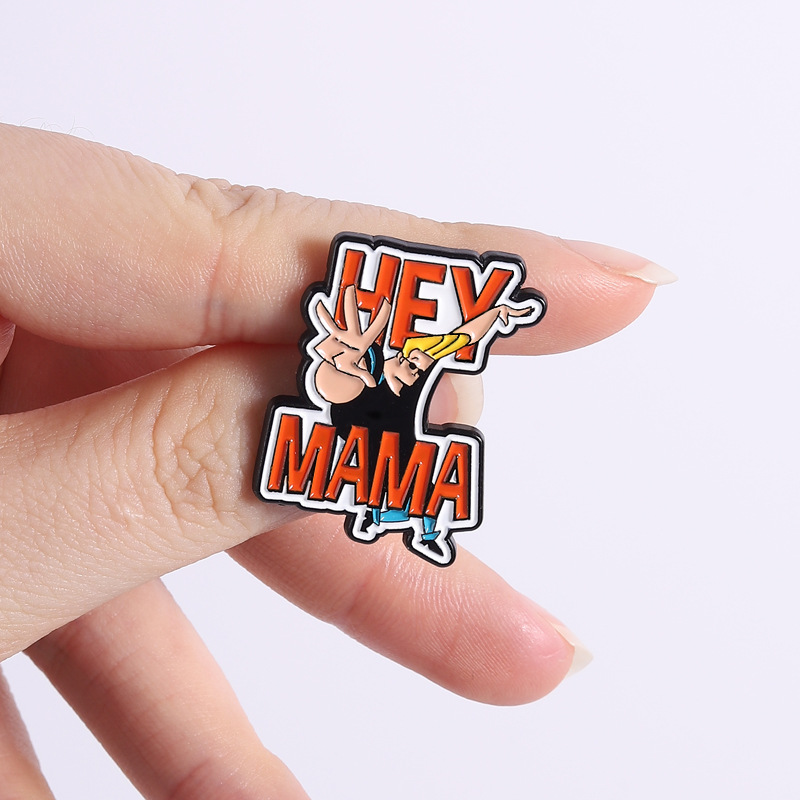 Classic Game Figure Badge Cosp - مراجعة Men Accessories Look وسعره