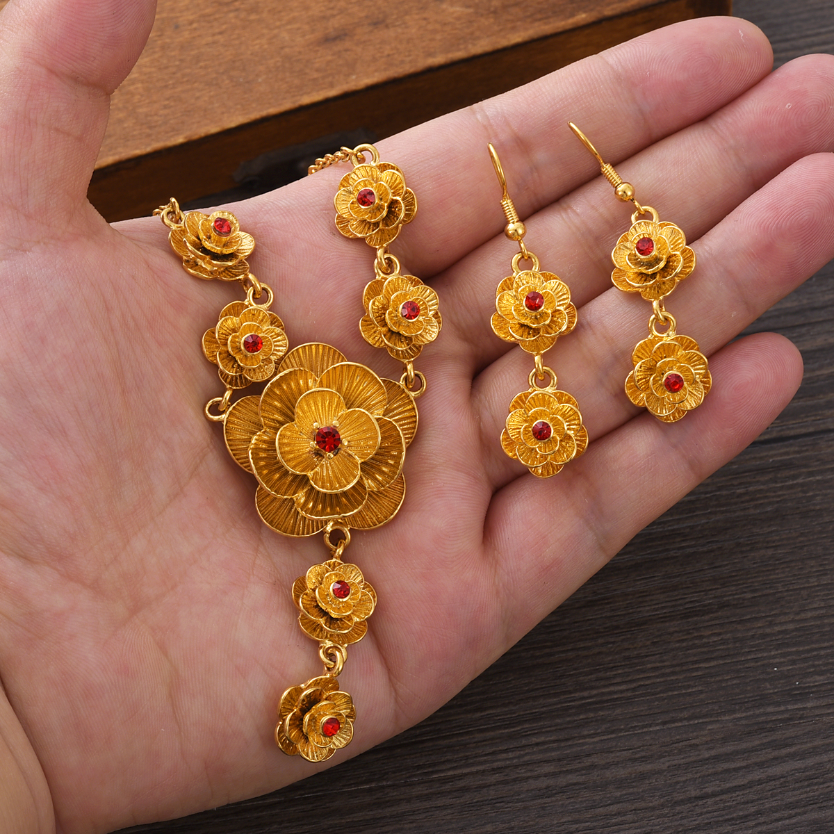 Fashion Golden Color Rose Jewe - مراجعة Men'S Accessories Dubai وسعره