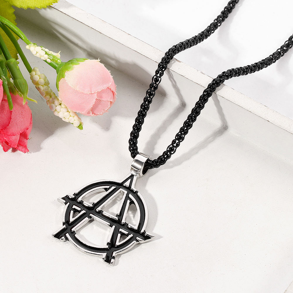 Movies Avengers Symbol Letter  - مراجعة Men Accessories Necklace وسعره