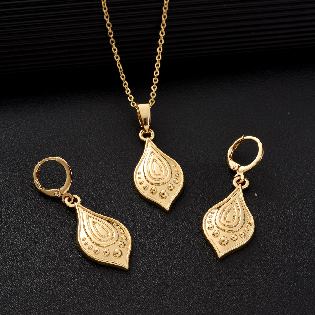 African Dubai Ethiopia Gold Co - مراجعة Men'S Accessories Dubai وسعره
